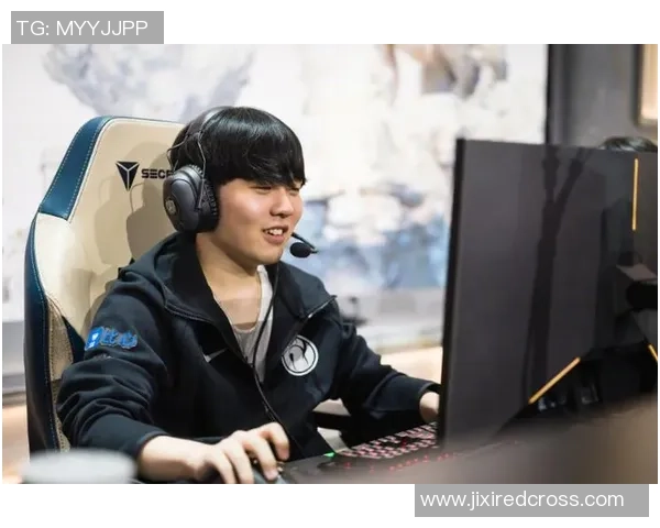 和平精英战术解析：IG战队如何实现中路突破的成功策略与思考